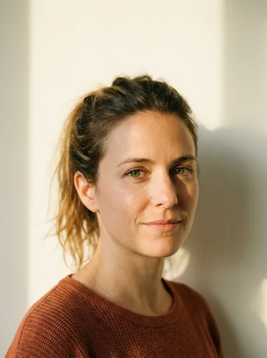 Sienna, Account Executive